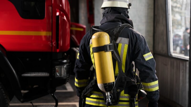Wielka akcja pożarnicza w Rozdrażewie: strażacy gasili płonącą kotłownię