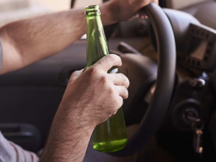 Zaostrzenie kar dla pijanych kierowców – skutki wprowadzenia konfiskaty samochodów w Polsce