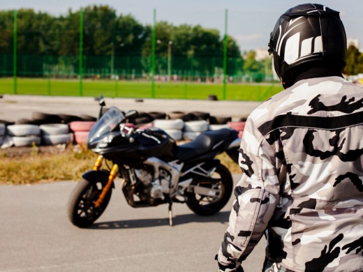 Bezmyślny rajd motocyklisty po Krotoszynie skutkuje surową karą