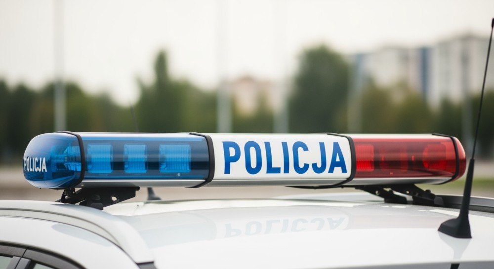 Nietrzeźwy rowerzysta złapany na skradzionym rowerze po kradzieży alkoholu w markecie