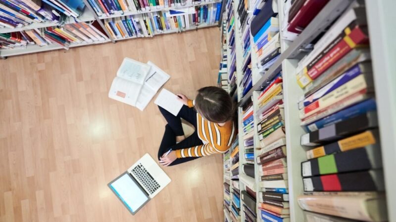 Mini Olimpiada Przedszkolaków: Angielski w Radosnej Rywalizacji