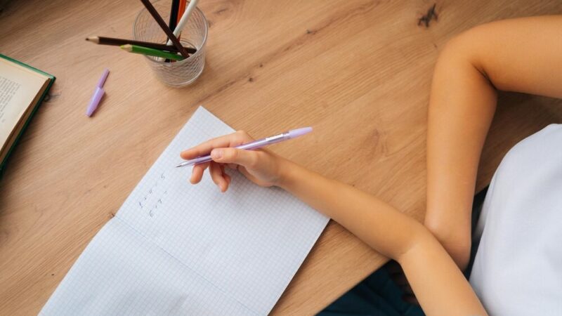 Analiza statystyczna zdawalności kursantów w 2025 roku