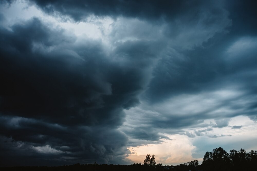 Burze nad Wielkopolską: Ostrzeżenie meteorologiczne nr 45/2026