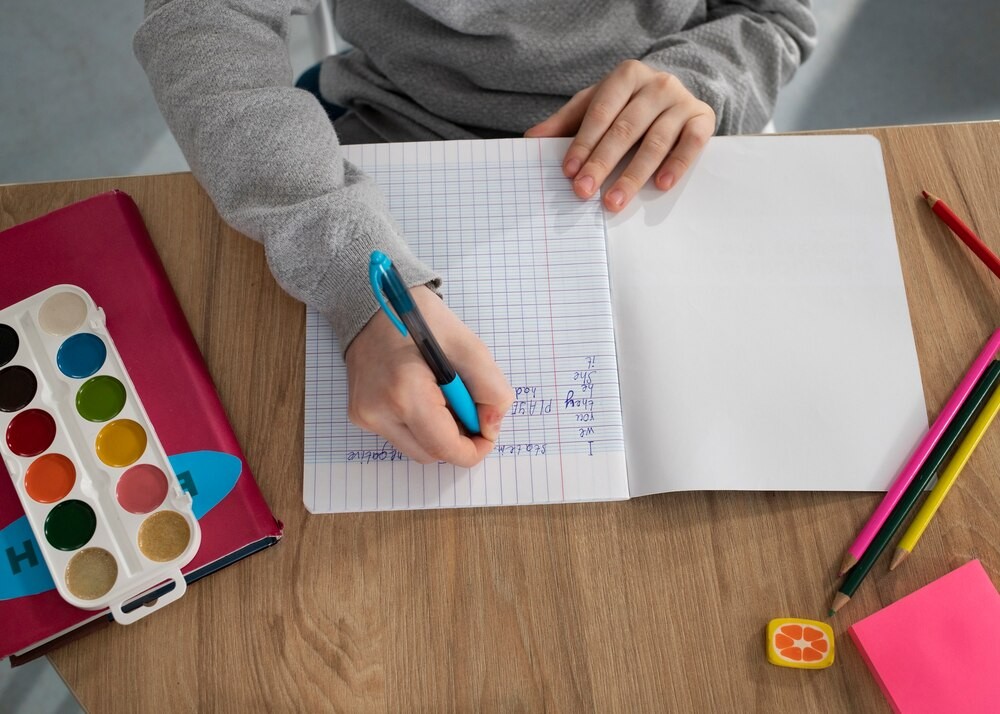 Nowe materiały edukacyjne „Poznaj Finanse” dla uczniów szkół podstawowych
