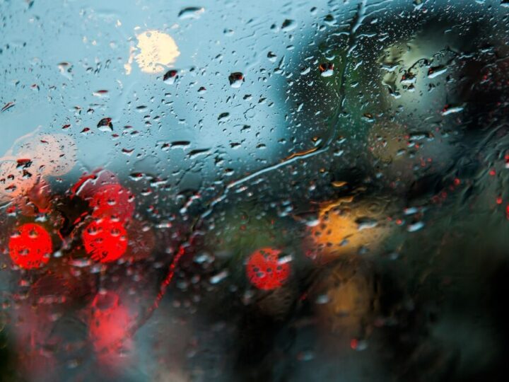 Burze nad powiatem krotoszyńskim: ostrzeżenie meteorologiczne