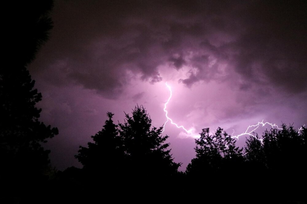 Gęsta mgła w Wielkopolsce – ostrzeżenie meteorologiczne